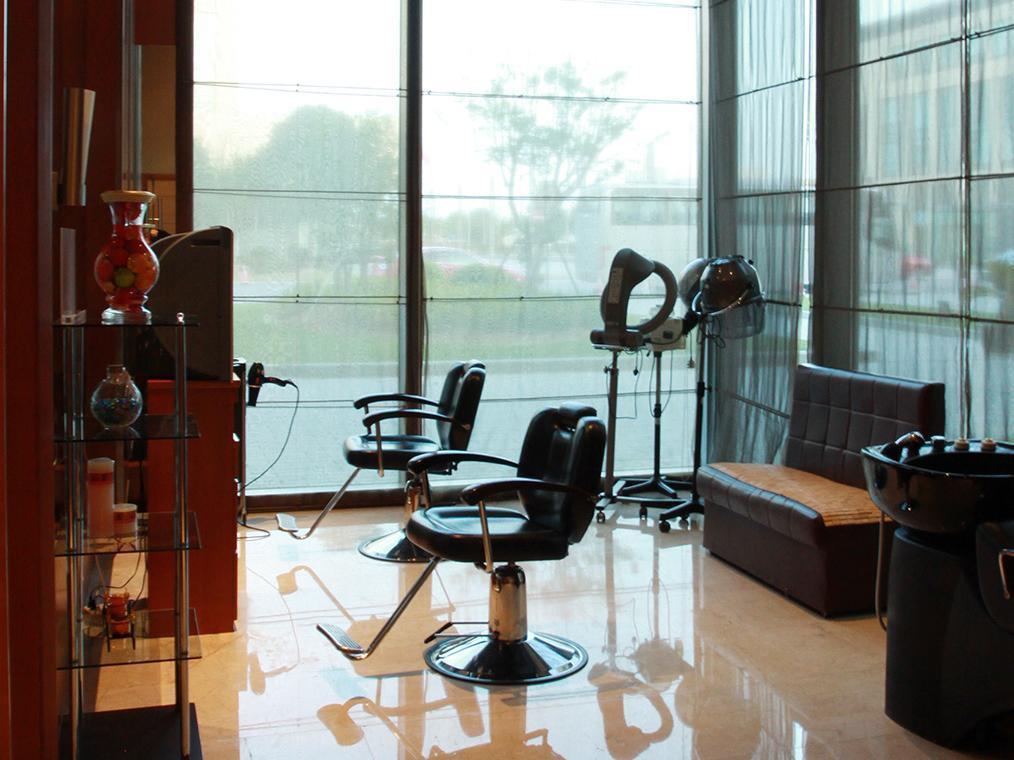 Howard Johnson Plaza Lingang Shanghai Nanhui Екстер'єр фото