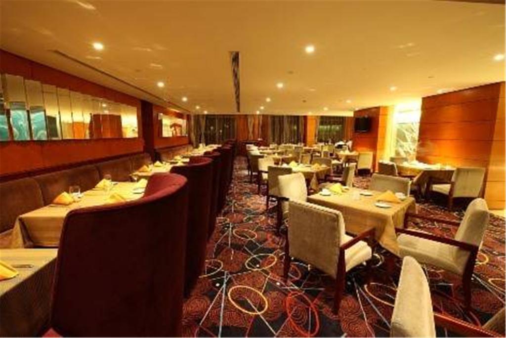 Howard Johnson Plaza Lingang Shanghai Nanhui Екстер'єр фото